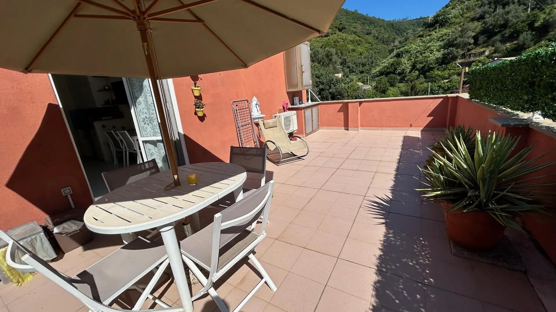 Nives Cosy Apartment Monterosso al Mare 0*,  Italy